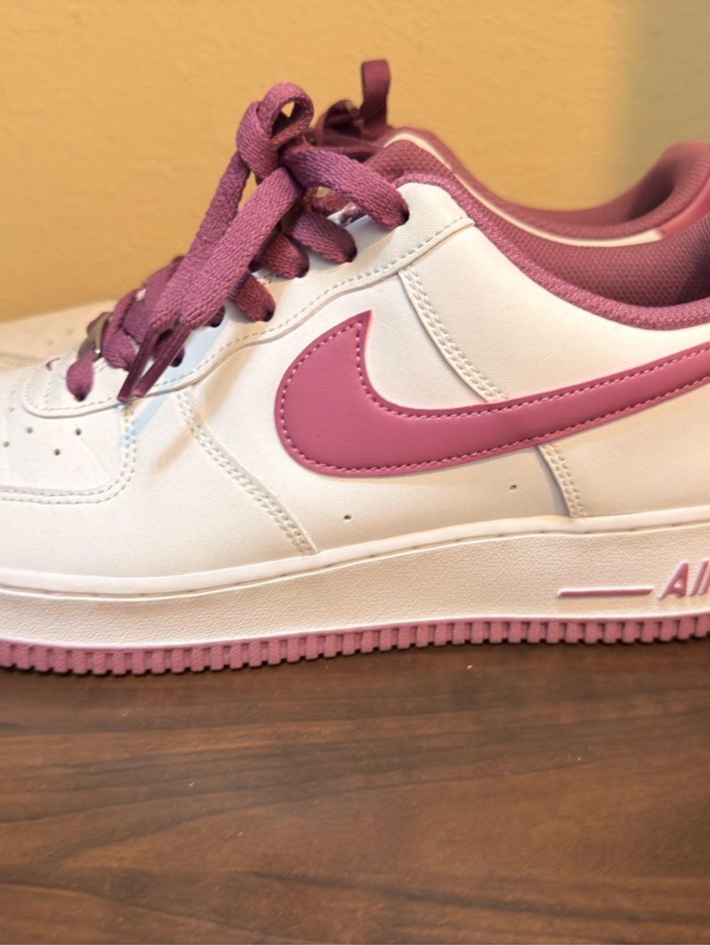 Nike Air Force 1 Low White Purple DH7561-107 Men’s Size 10 – Clean Condition